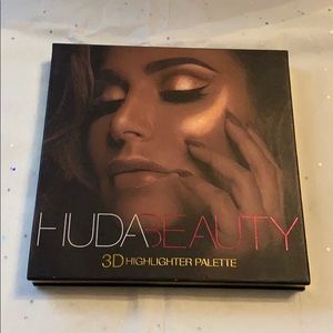 HUDA 3D Highlighter 🥵🔥